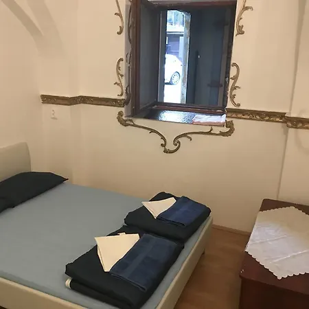Διαμέρισμα Antique *